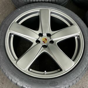 Porsche Macan New Genuine Wheel and Tyre set 21″